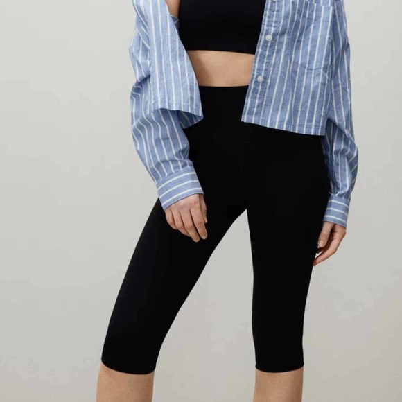 Everlane The Perform Cropped Legging Size Large Black - Picture 2 of 8